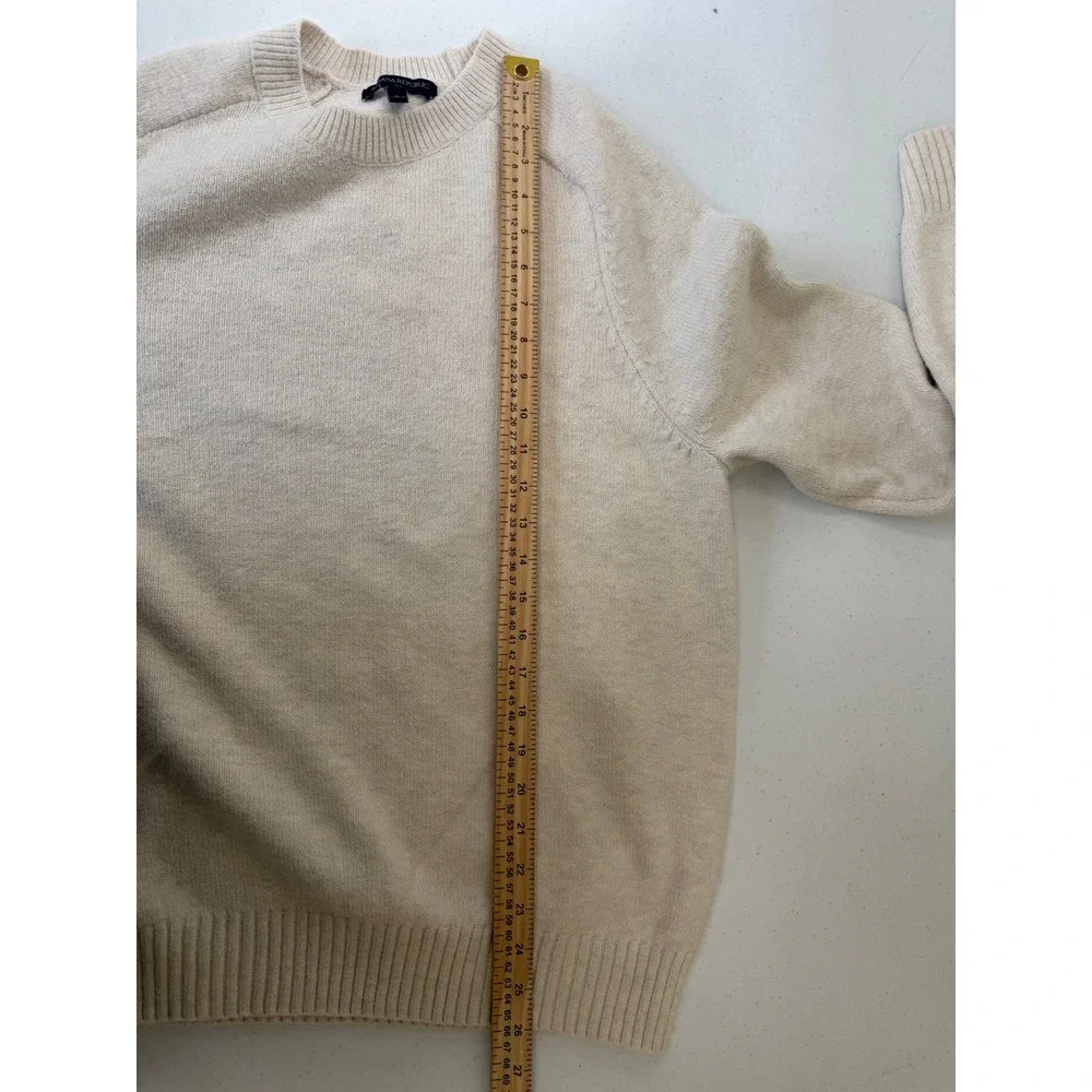 Banana Republic Mens L Cream Raglan Crewneck Knit Sweater Heathered Ivory 6467